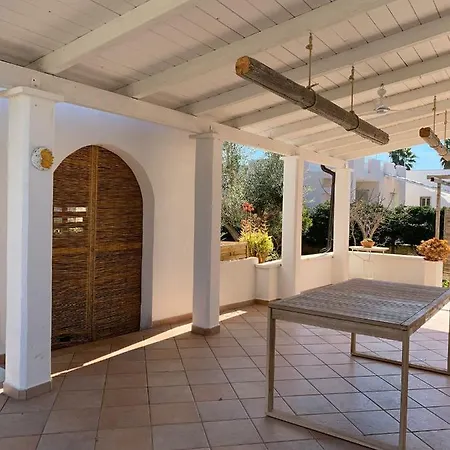 La Casa Di Alessandra Hotel *