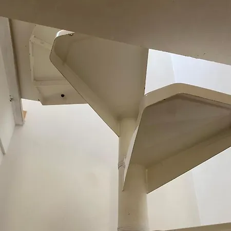 La Casa Di Alessandra Hotel *